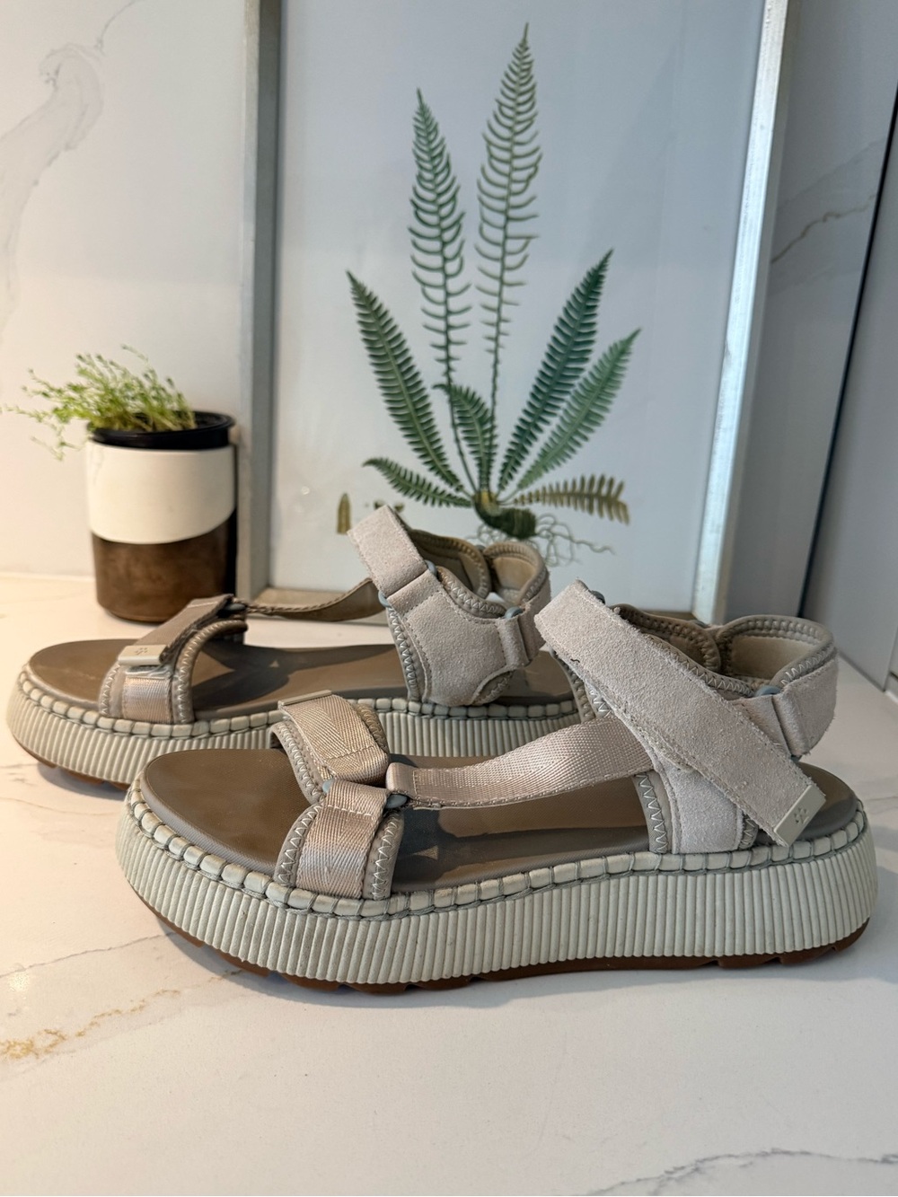 Cougar Taupe Platform Sport Sandals- Size 11
